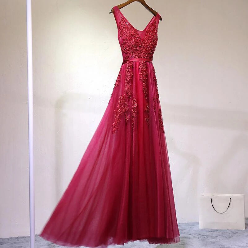 Women Burgundy Evening Dress Lace Appliques Tulle V-Neck Sexy Backless Prom Dresses A-Line Floor-Length Sleeveless Party Vestido