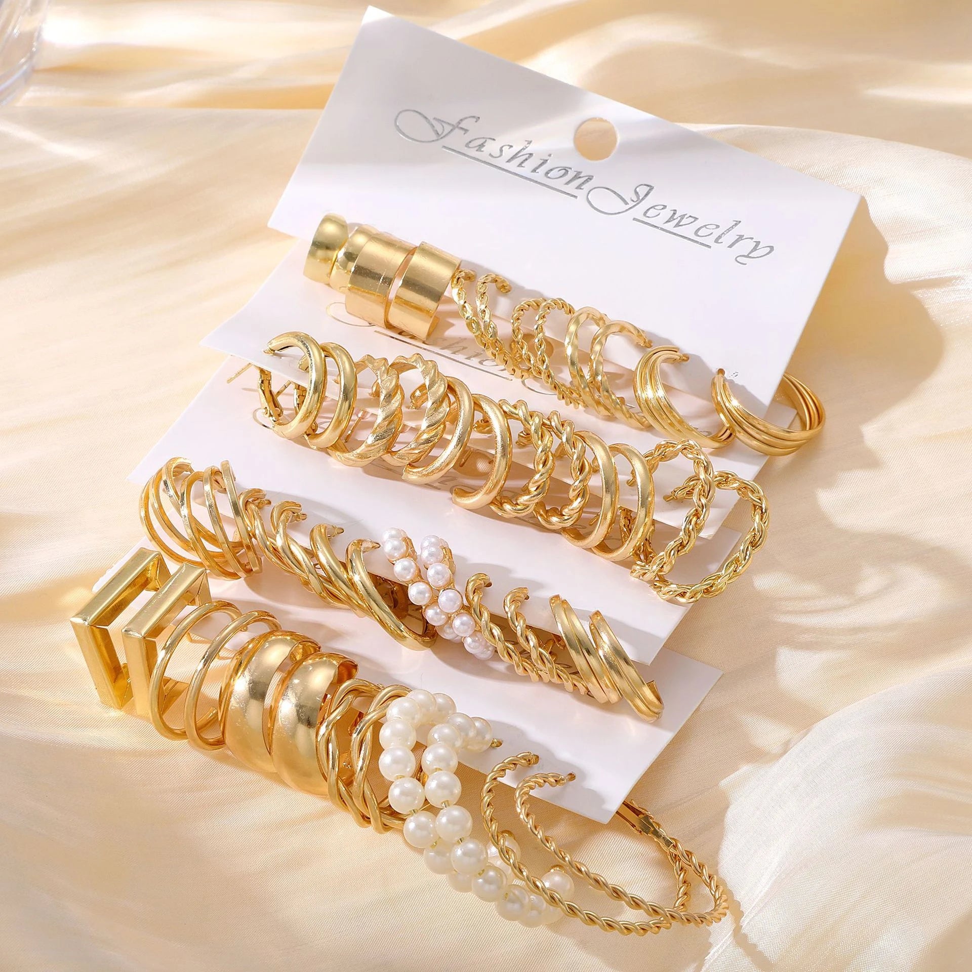 Boucle d'oreilles 48 Pcs Boho Big Circle Hoop Earring Sets for Women Gold Color Bohemia Vintage Pearl Earring Heart Zircon Ear Studs Jewelry Gifts